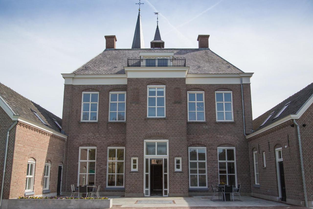 B&B groepsaccommodatie de pastorie Lage Mierde Esterno foto